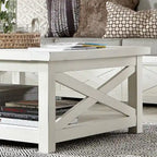 Table basse Homestyles Seaside Lodge avec finition blanc cassé et aspect vieilli