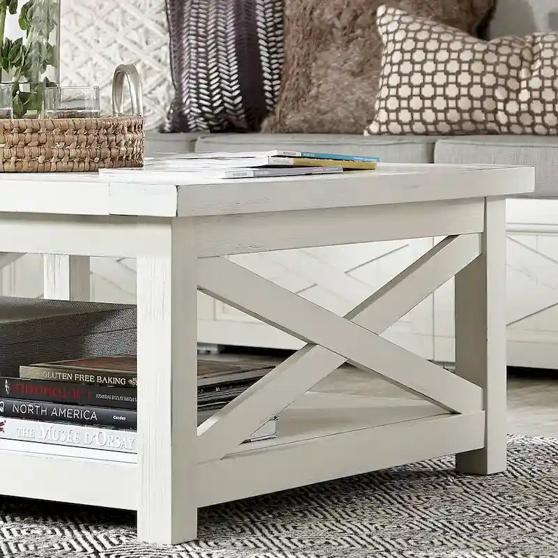 Table basse Homestyles Seaside Lodge avec finition blanc cassé et aspect vieilli