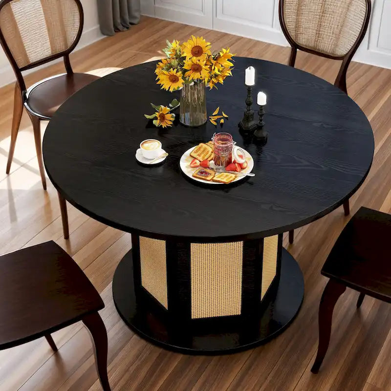 Table à manger ronde Moasis pour 4 personnes avec piètement circulaire en rotin