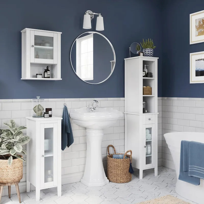 RiverRidge Prescott Armoire de rangement et organisateur de salle de bain et de buanderie étroite à porte unique avec étagères réglables - Blanc